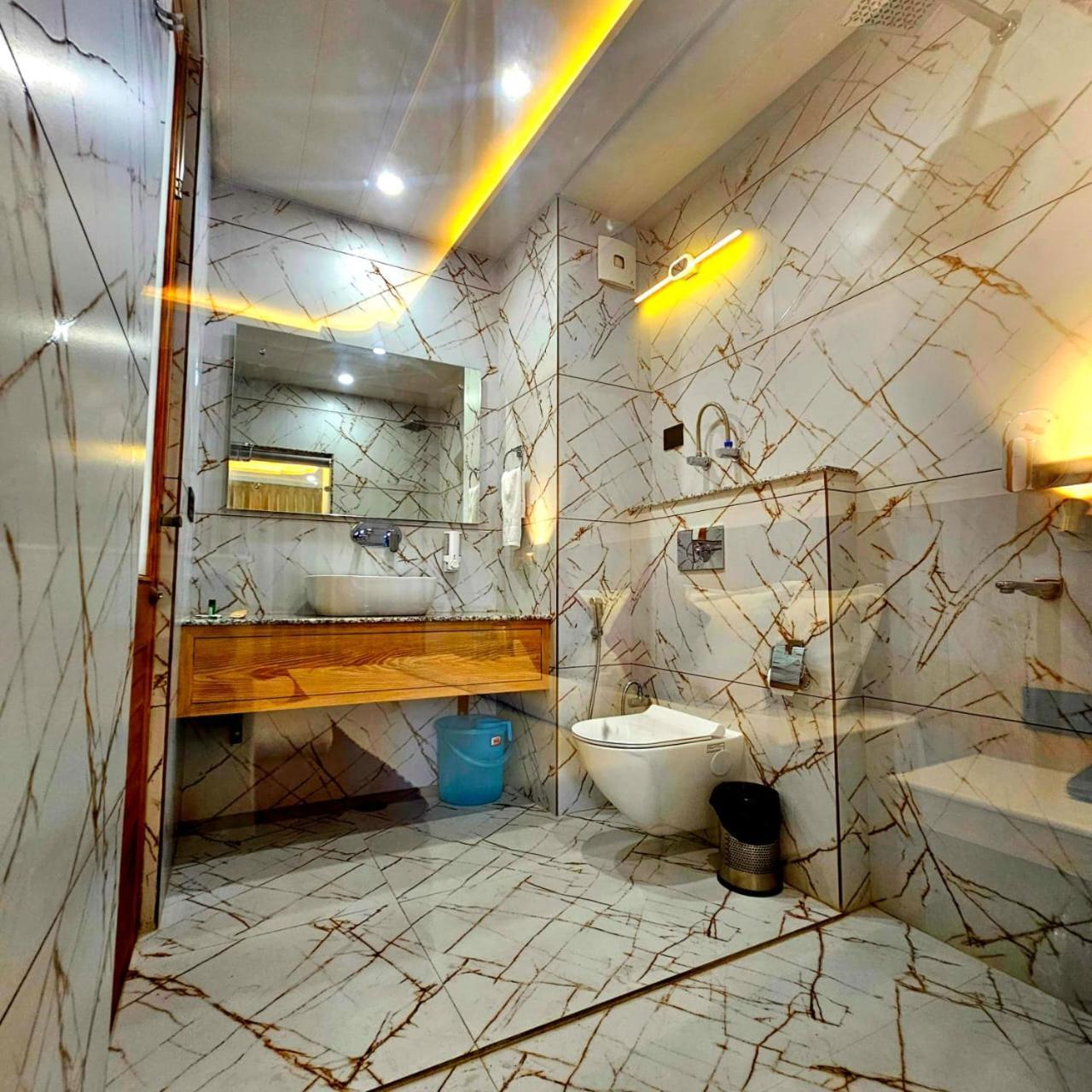Meraki Khang Manali Exterior foto